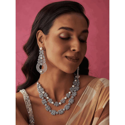 PRIHAN LUXURY White Symphony Of Pearls Diamonds Jewellery Set