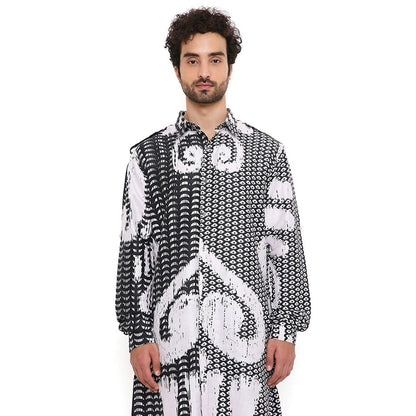 PS Men by Payal Singhal Trance Print Silk Pathani Kurta with Jogger Pant (Set of 2)
