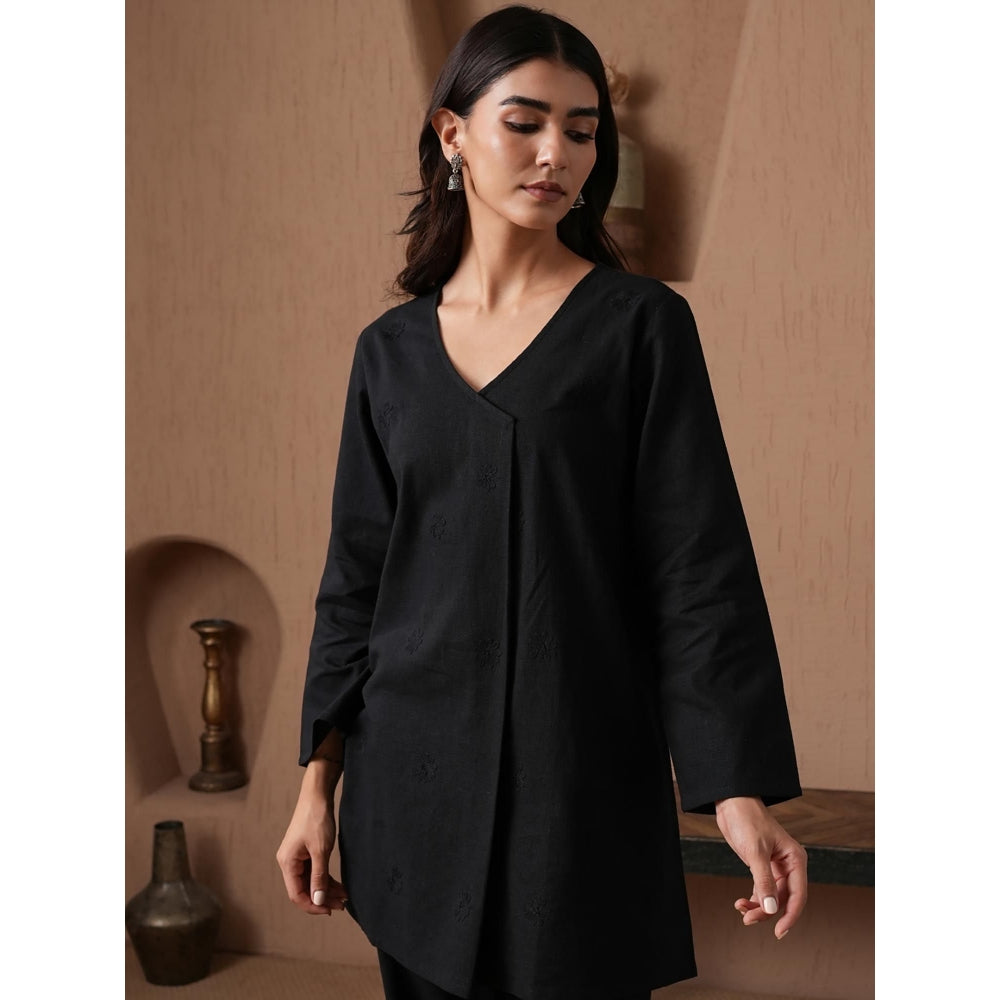 QAZMI Women Embroidered Linen Cotton A-Line Co-Ord Set