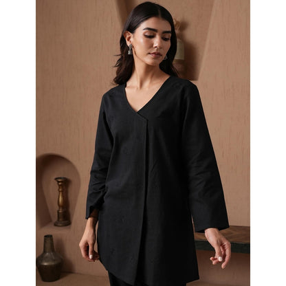 QAZMI Women Embroidered Linen Cotton A-Line Co-Ord Set