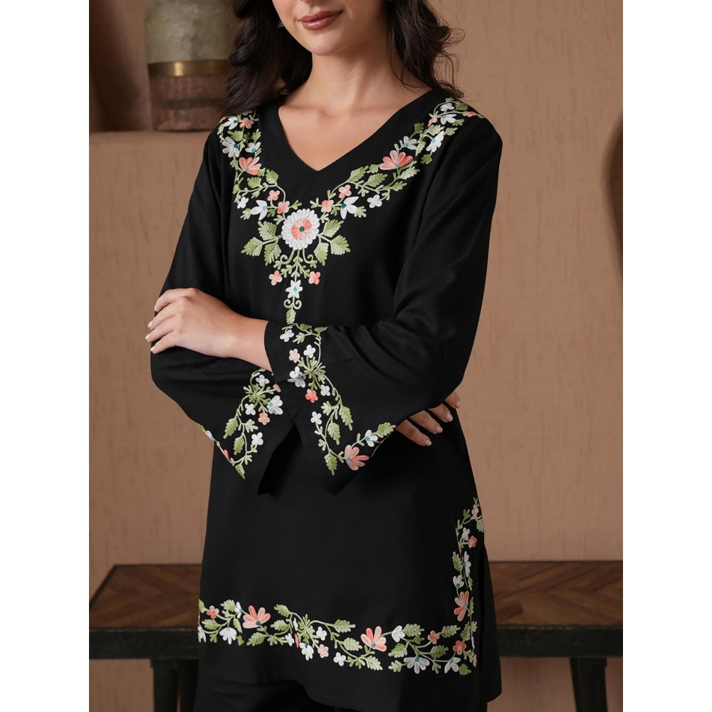Qazmi Kashmiri Aari Work Viscose Rayon V-Neck Full Sleeves CoOrd Set
