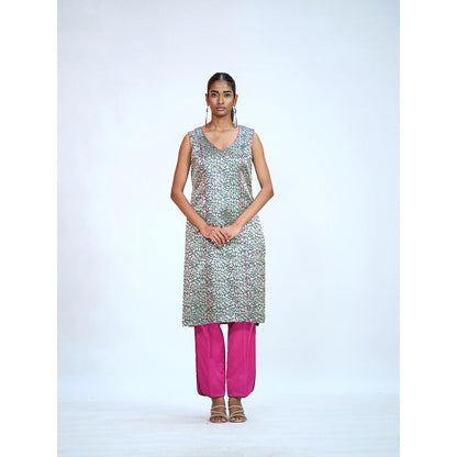 RAAG SUTRA Green Rani Banarasi Brocade Kurta with Pant (Set of 2)