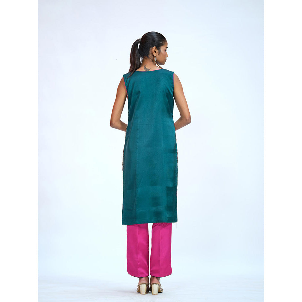 RAAG SUTRA Green Rani Banarasi Brocade Kurta with Pant (Set of 2)