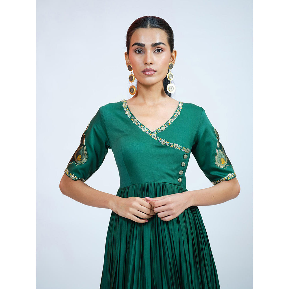RAAG SUTRA Green Silk Brocade Anarkali Kurta with Churidar and Dupatta (Set of 3)