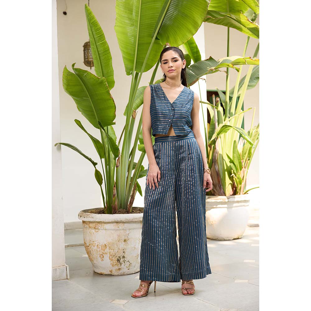 Raas Life Blue Sabya Zari Chanderi Stripes Co-Ord (Set of 2)