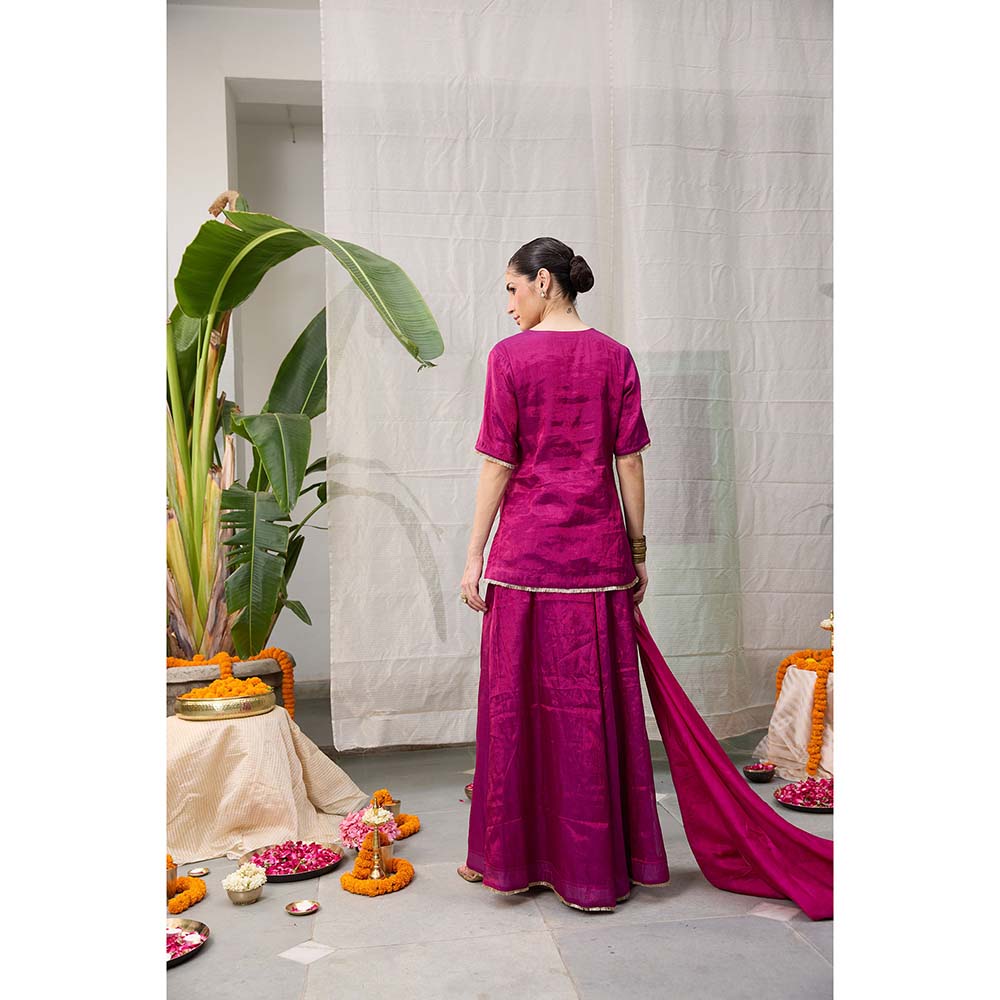 Raas Life Amala Magenta Zari Chanderi Kurta with Palazzo and Dupatta (Set of 2)