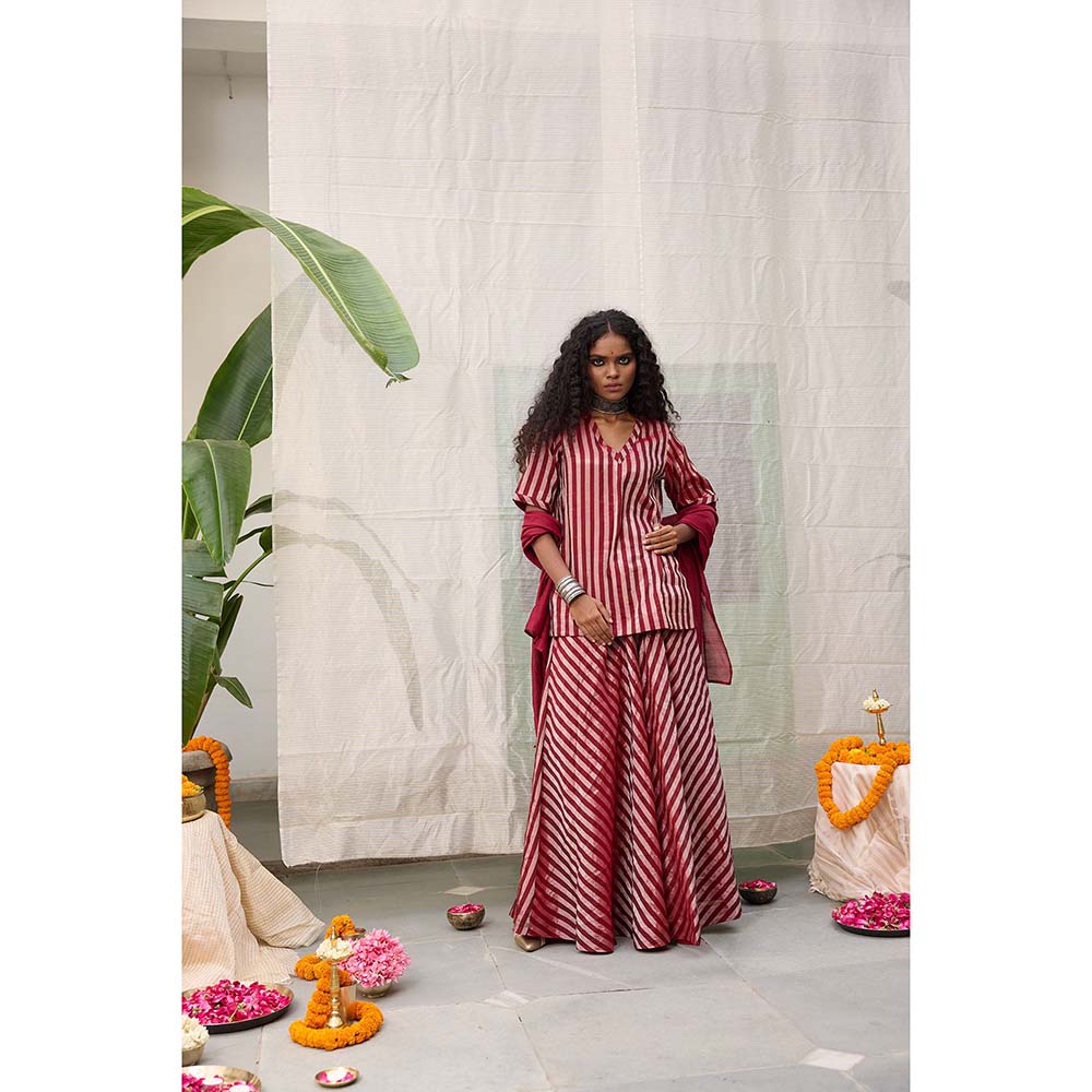 Raas Life Amala Zari Chanderi Kurta with Palazzo and Dupatta (Set of 2)