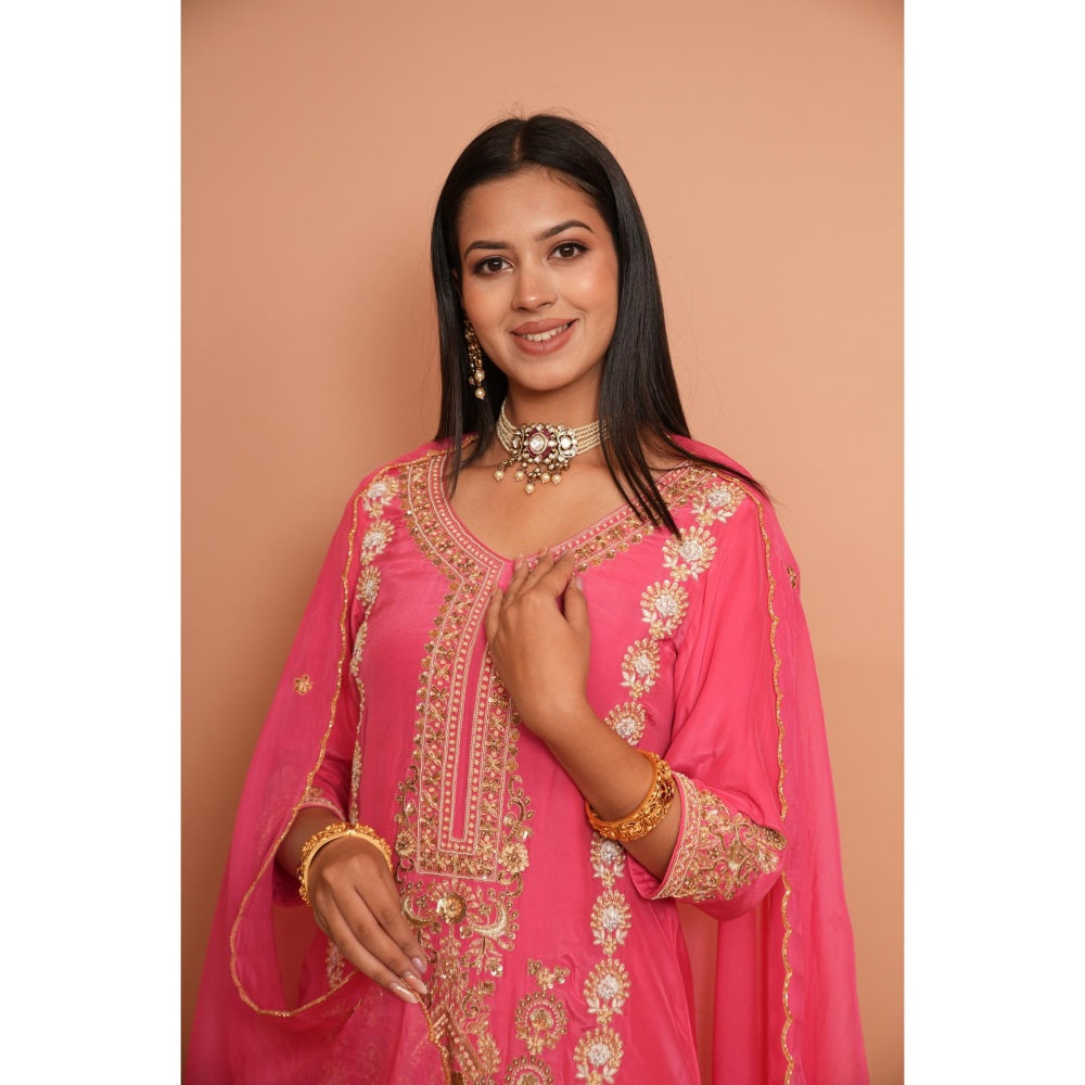 Rabnoor K Sethi Pink Embroidered Kurta with Pant and Dupatta (Set of 3)