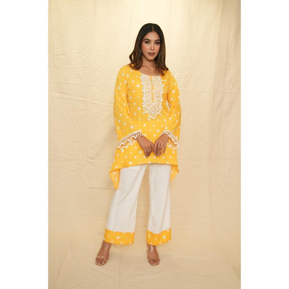 Rabnoor K Sethi Yellow Sunflower Asymmetrical Tunic with Pant (Set of 2)