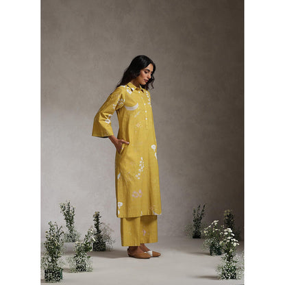 Raiman Enchanted Garden Floral Kurta and Pant (Set of 2)