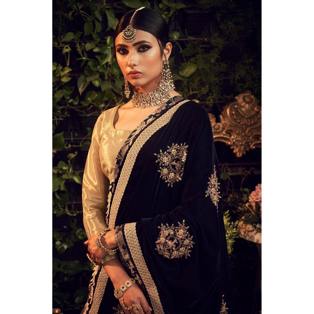 Ranian Oxidized Gold Round Neck Blouse with Lehenga and Velvet Dupatta (Set of 3)