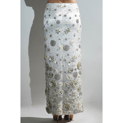 Realm By Vaishali Charlotte White Embellished Bralette with Skirt and Cape (Set of 3)