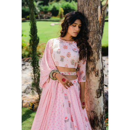 Redpine Designs Pink Printed Embroidered Lehenga with Blouse, Dupatta and Belt (Set of 4)