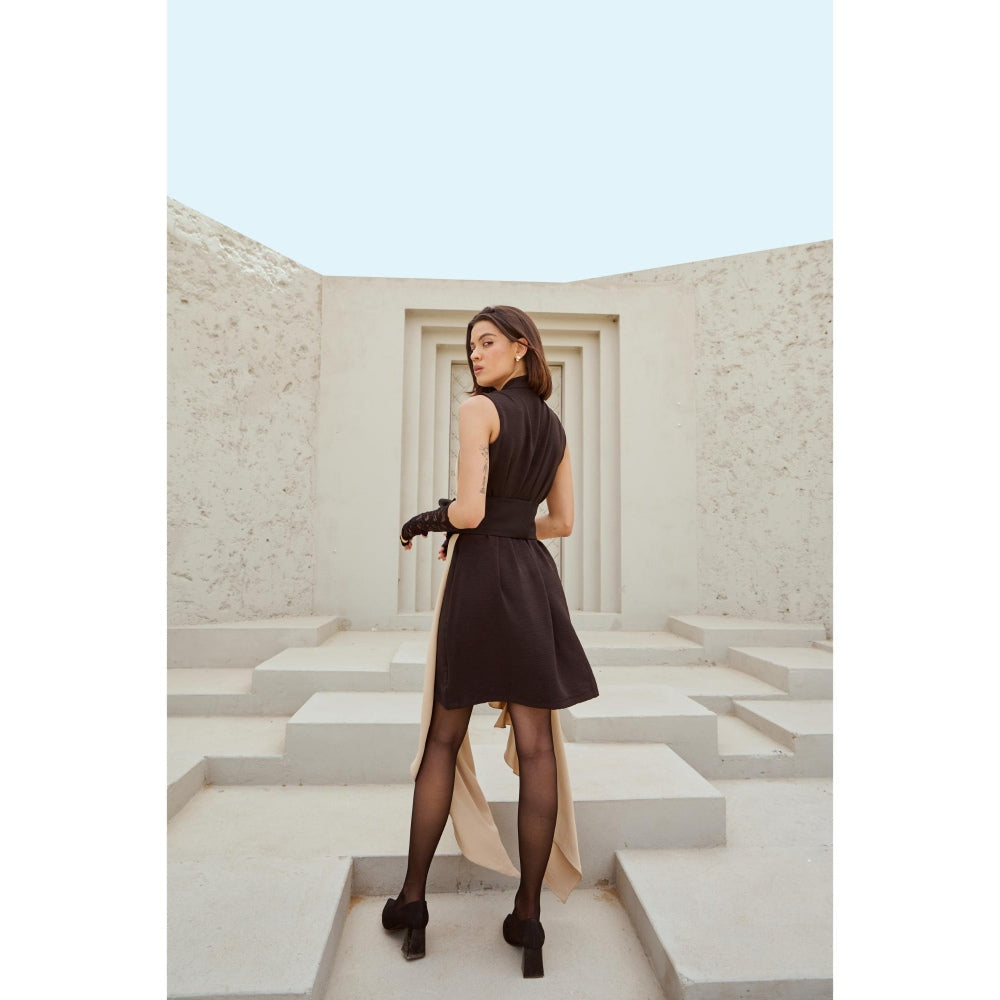 RENASCI Black Solid/Plain Surface Knee Length Dress with Belt (Set of 2)