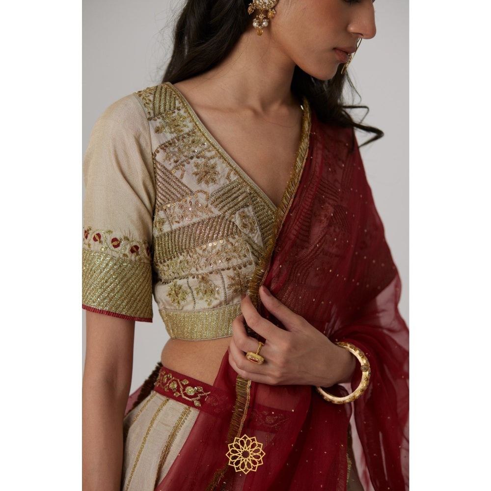 Rhua India Beige Kashvi Lehenga with Blouse and Dupatta (Set of 3)