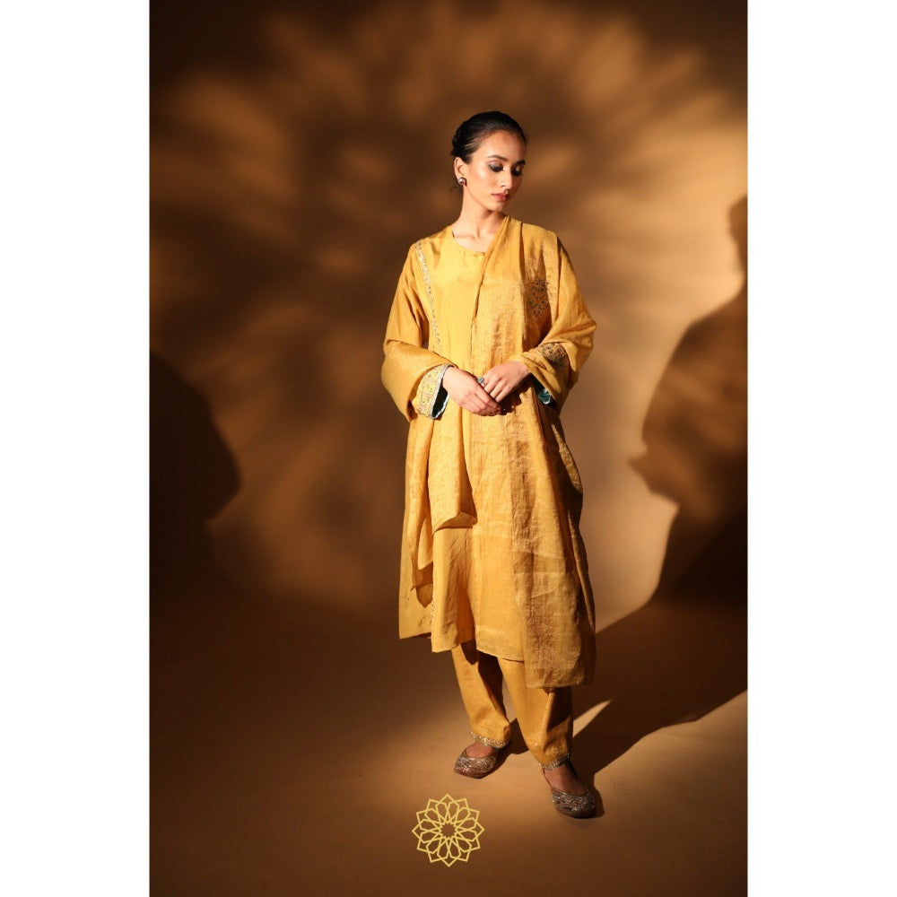 Rhua India Yellow Saie Straight Kurta with Salwar and Dupatta (Set of 3)