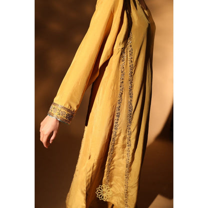 Rhua India Yellow Saie Straight Kurta with Salwar and Dupatta (Set of 3)