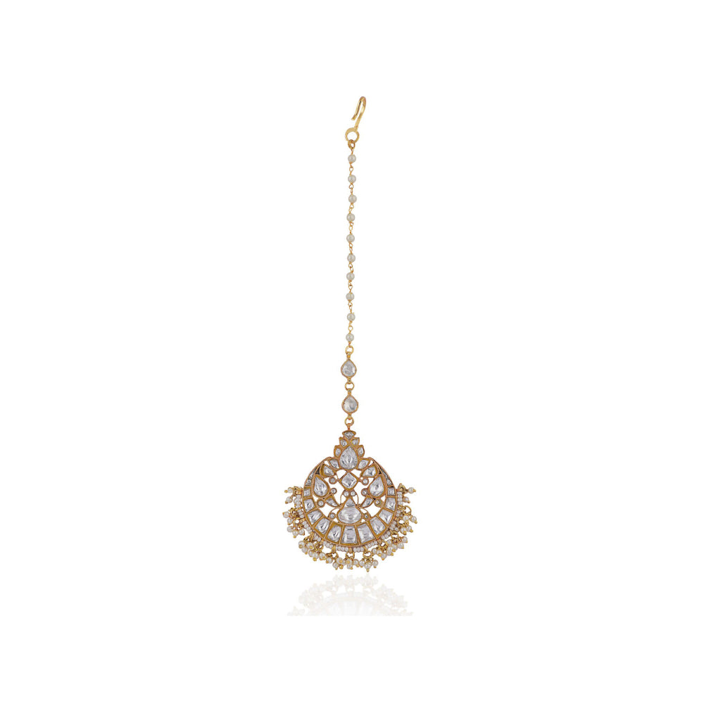 RIANA JEWELLERY White Jadtar Maang Tikka