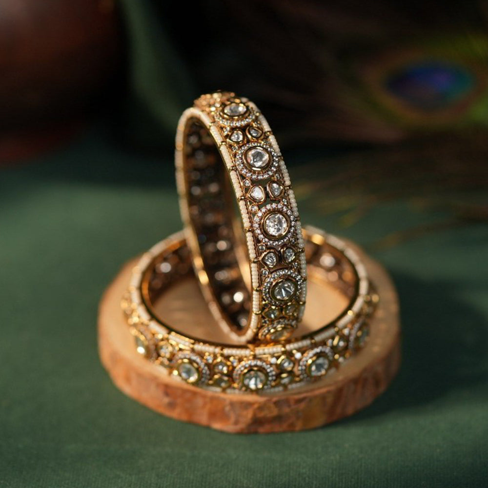 RIANA JEWELLERY White Jadtar Stone Bangle For Women