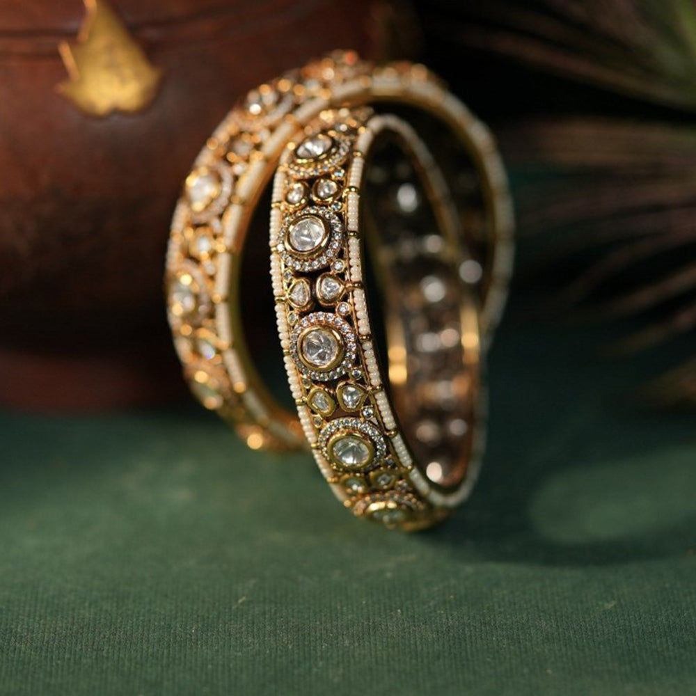 RIANA JEWELLERY White Jadtar Stone Bangle For Women