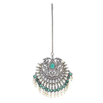 Ritu Singh Green Stone and Diamond Pearl Maang Tikka