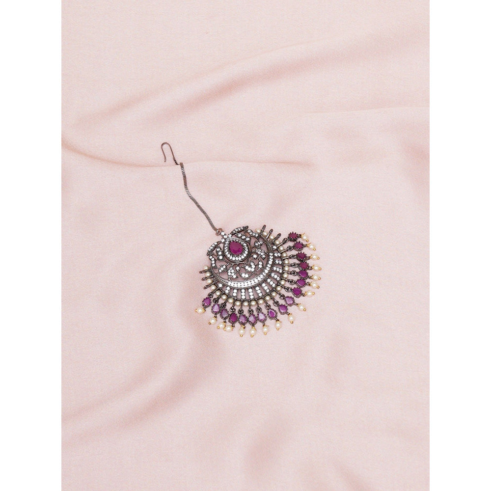Ritu Singh Oversized Diamond and Maroon Stone Maang Tikka