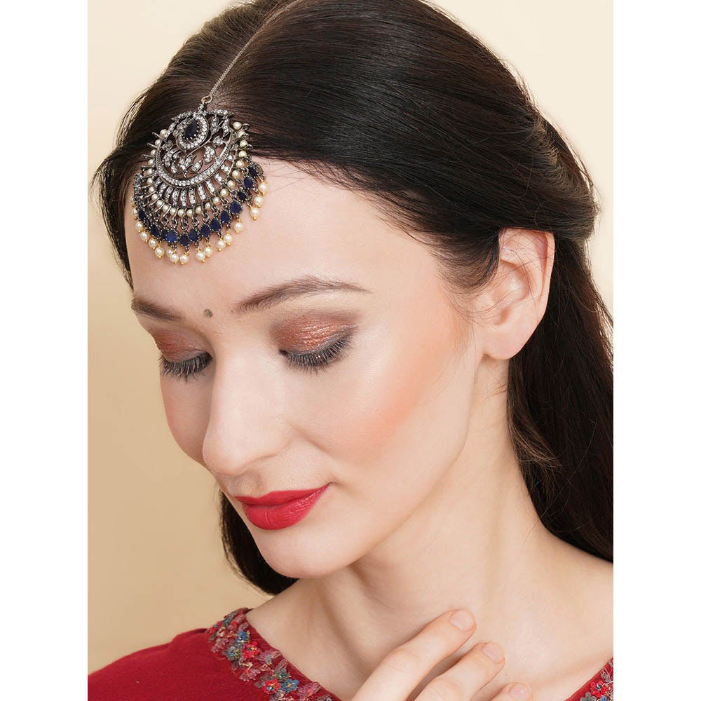 Ritu Singh Oversized Diamond and Blue Stone Maang Tikka