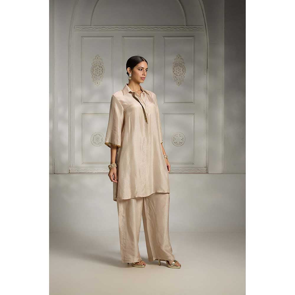 Rivaar by Rocky Star Ivory Long Shirt Tunic