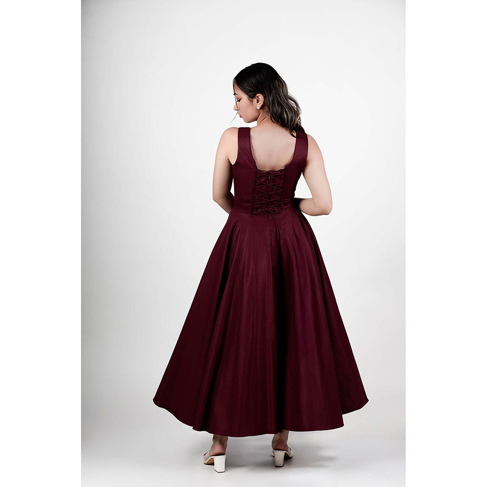 ROSA DAME Henira Maroon Structured Flared Gown With Lace - Up Back - Wine