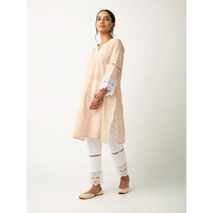 Roze Azhra Pant