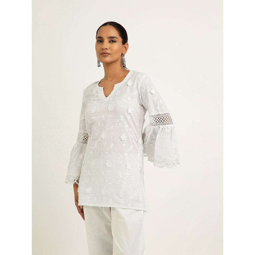 Roze Firosa Kurti - White