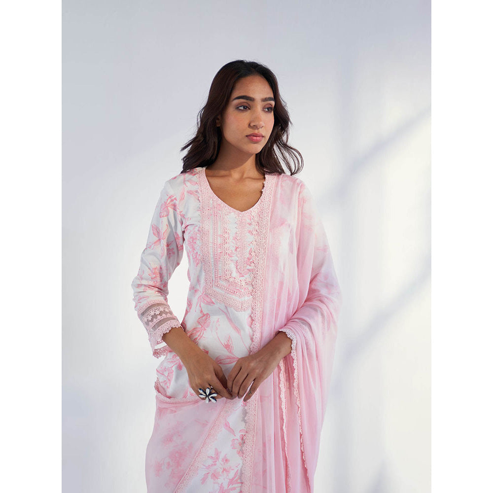 Roze Nyla Pink Kurta with Pant & Dupatta (Set of 3)