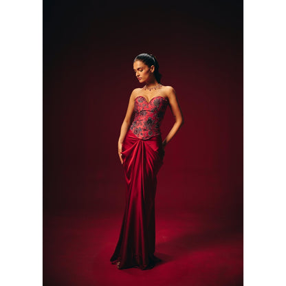 Roze Zyra Red Solid Maxi Skirt