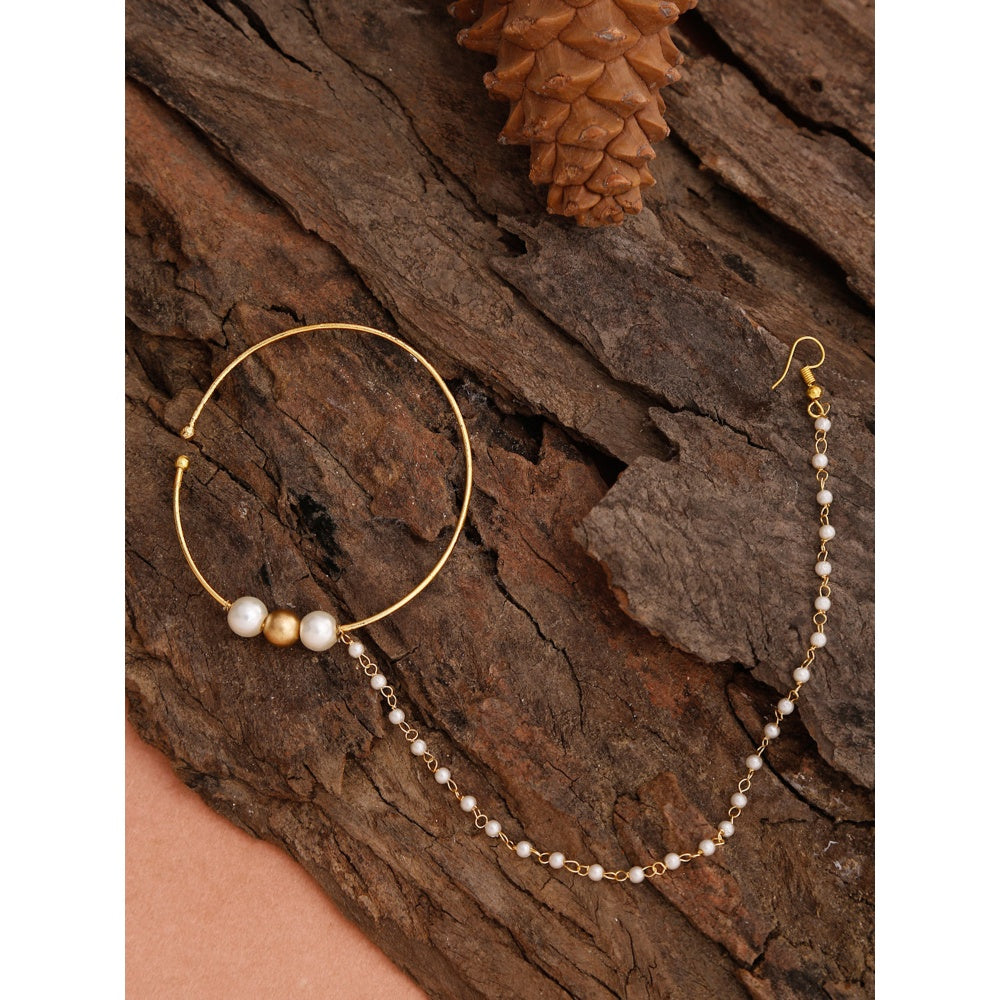 RUBY RAANG STUDIO Dusk Dew Pearl & Gold Nose Ring