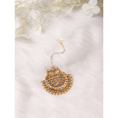 Ruby Raang Studio Oversized Kundan Maang Tikka With Pearl String