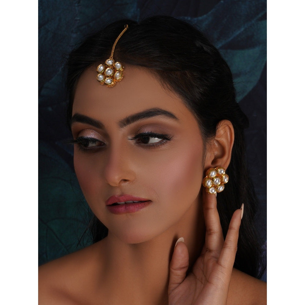 Ruby Raang Studio Kundan Round Maang Tikka with Studs