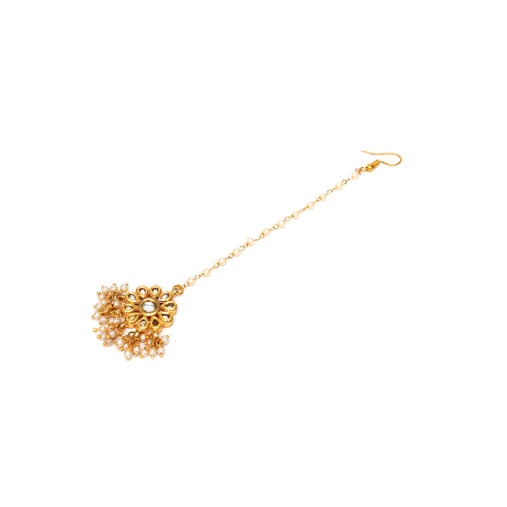 Ruby Raang Studio Kundan Pearl Maang Tikka
