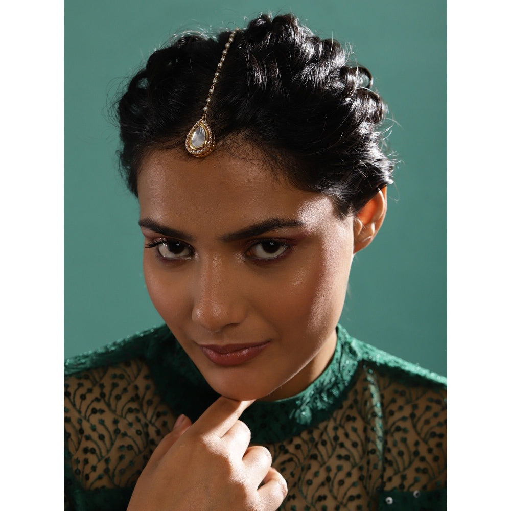 Ruby Raang Studio Kundan Maang Tikka