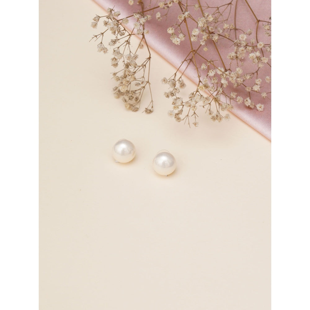 Ruby Raang Studio Cream Pearl Stud