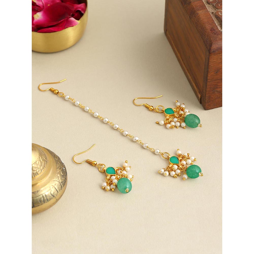 Ruby Raang Studio Handcrafted Kundan Studded Earring With A Maang Tikka