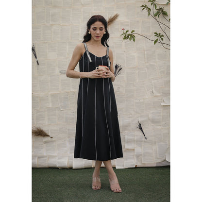 Ruhm Black Aarya Dress