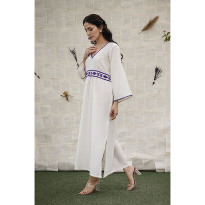 Ruhm White Gulmohar Dress