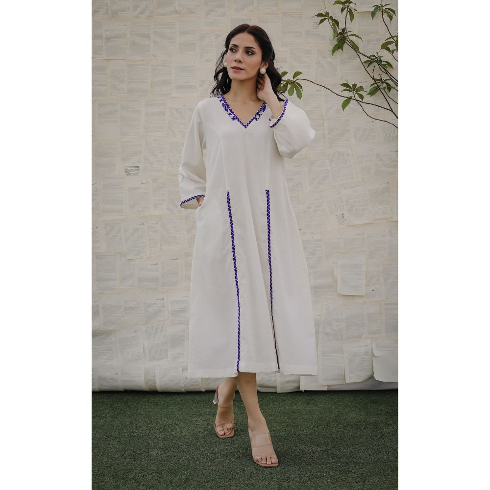 Ruhm White Adara Dress