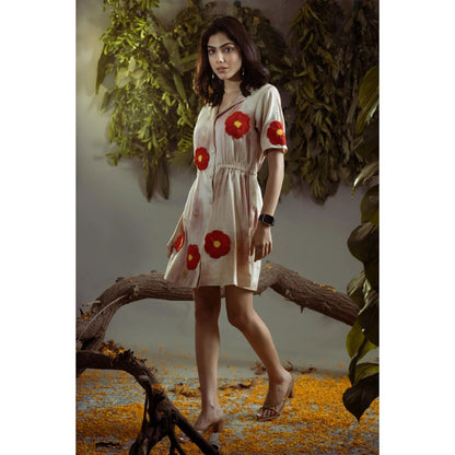 Ruhm Natural Elegance: Pure Cotton Silk Belted Dress