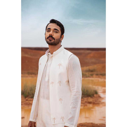 Runit Gupta Snow Cutpipe Bundi Jacket