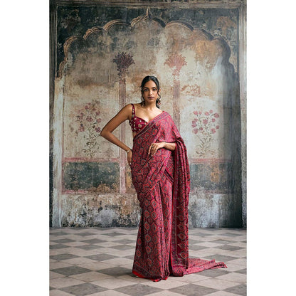 Saanjh by Lea Womens Printed Maroon Pre-Draped Saree with Stitched Blouse