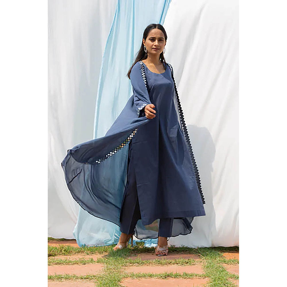 Saatvikei Cape Suit - Dark Grey Kurta with Pant and Cape Dupatta (Set of 3)