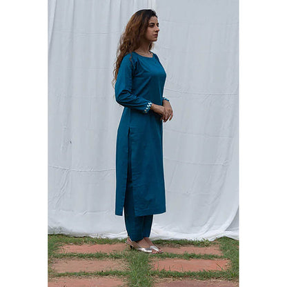 Saatvikei Cape Suit - Turquoise Kurta with Pant and Cape Dupatta (Set of 3)