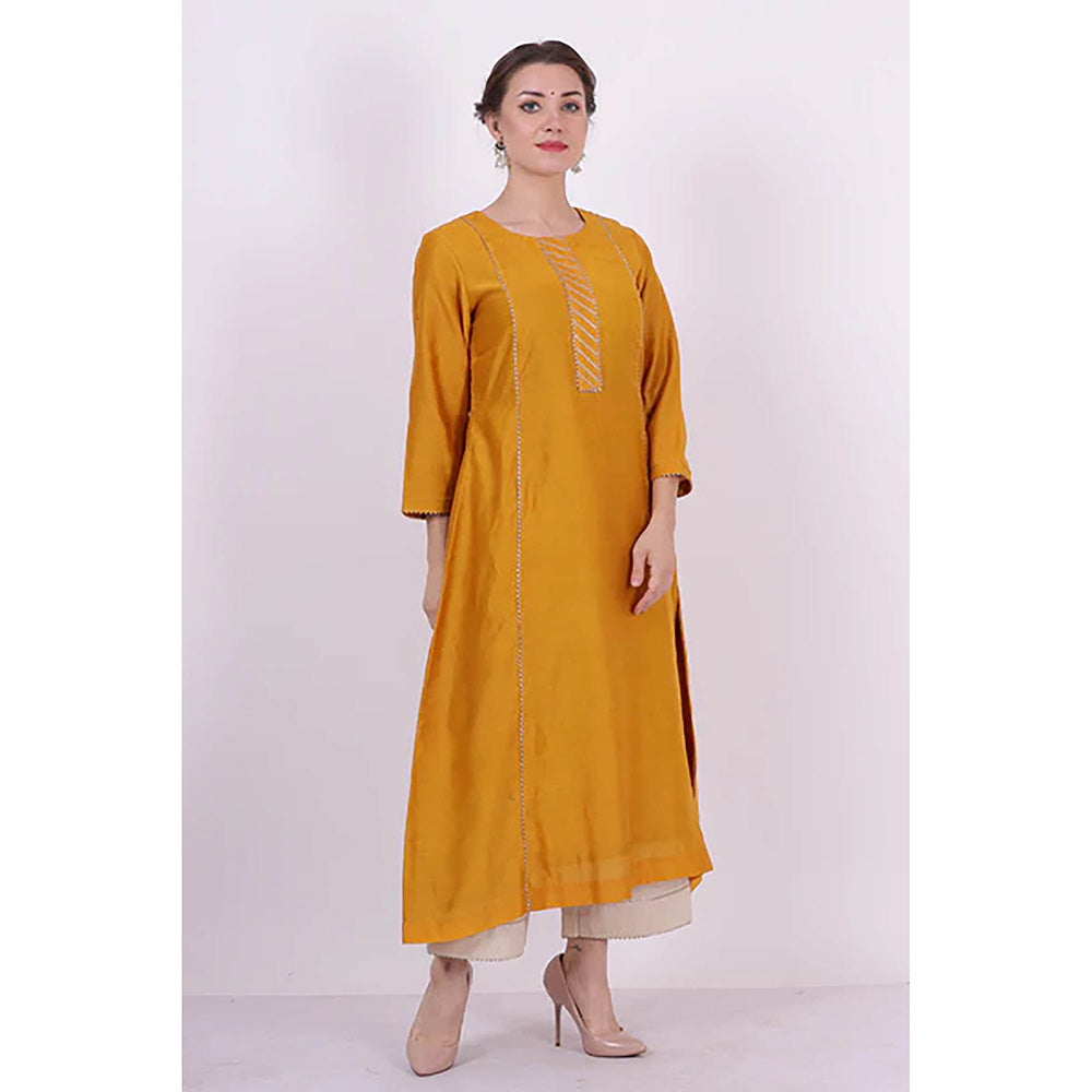 Saatvikei Kaavya - Yellow Kurta