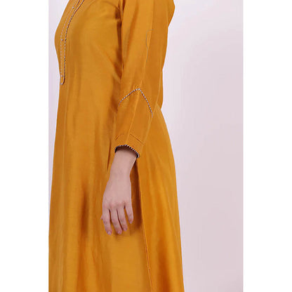 Saatvikei Kaavya - Yellow Kurta